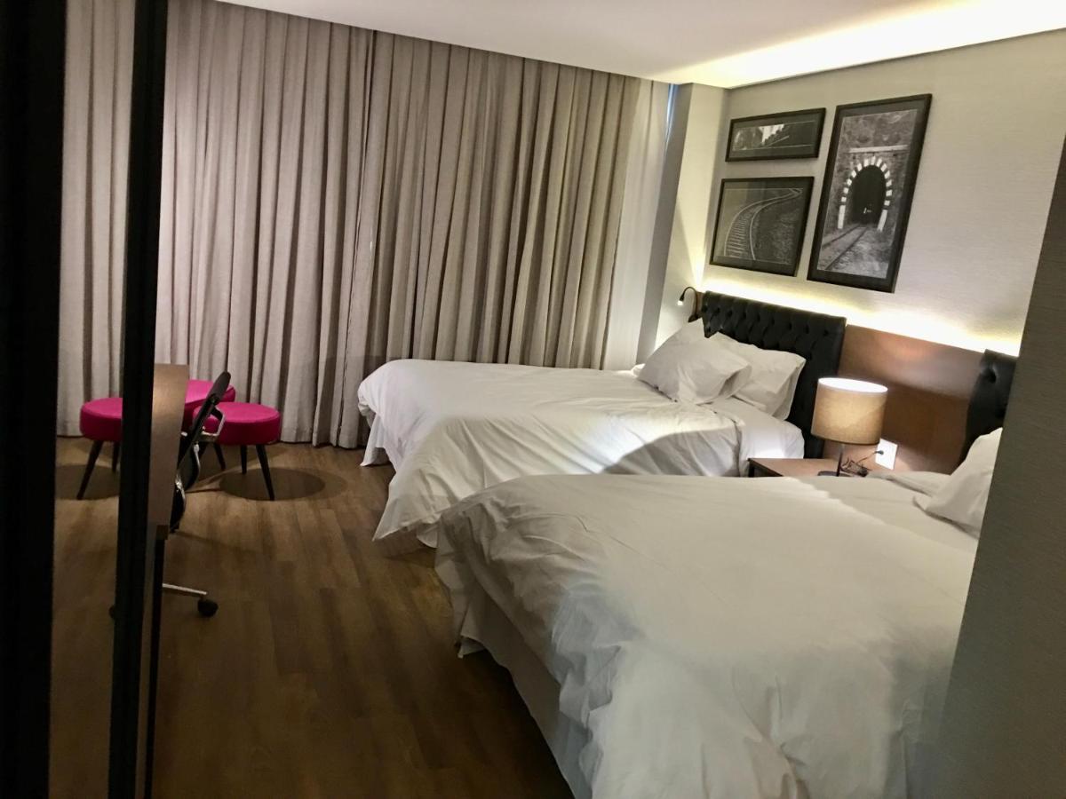 جويانيا Qs Marista Hotel By Atlas المظهر الخارجي الصورة