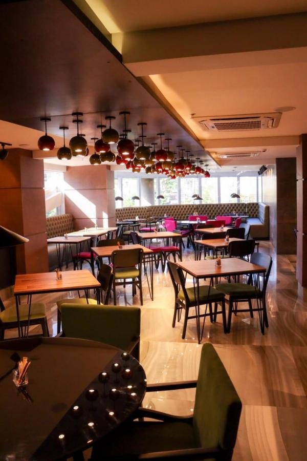 جويانيا Qs Marista Hotel By Atlas المظهر الخارجي الصورة