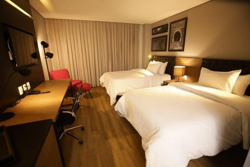 جويانيا Qs Marista Hotel By Atlas المظهر الخارجي الصورة